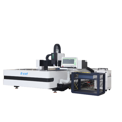 1000W,2000W,3000W CNC fiber laser cutting machine with good quality